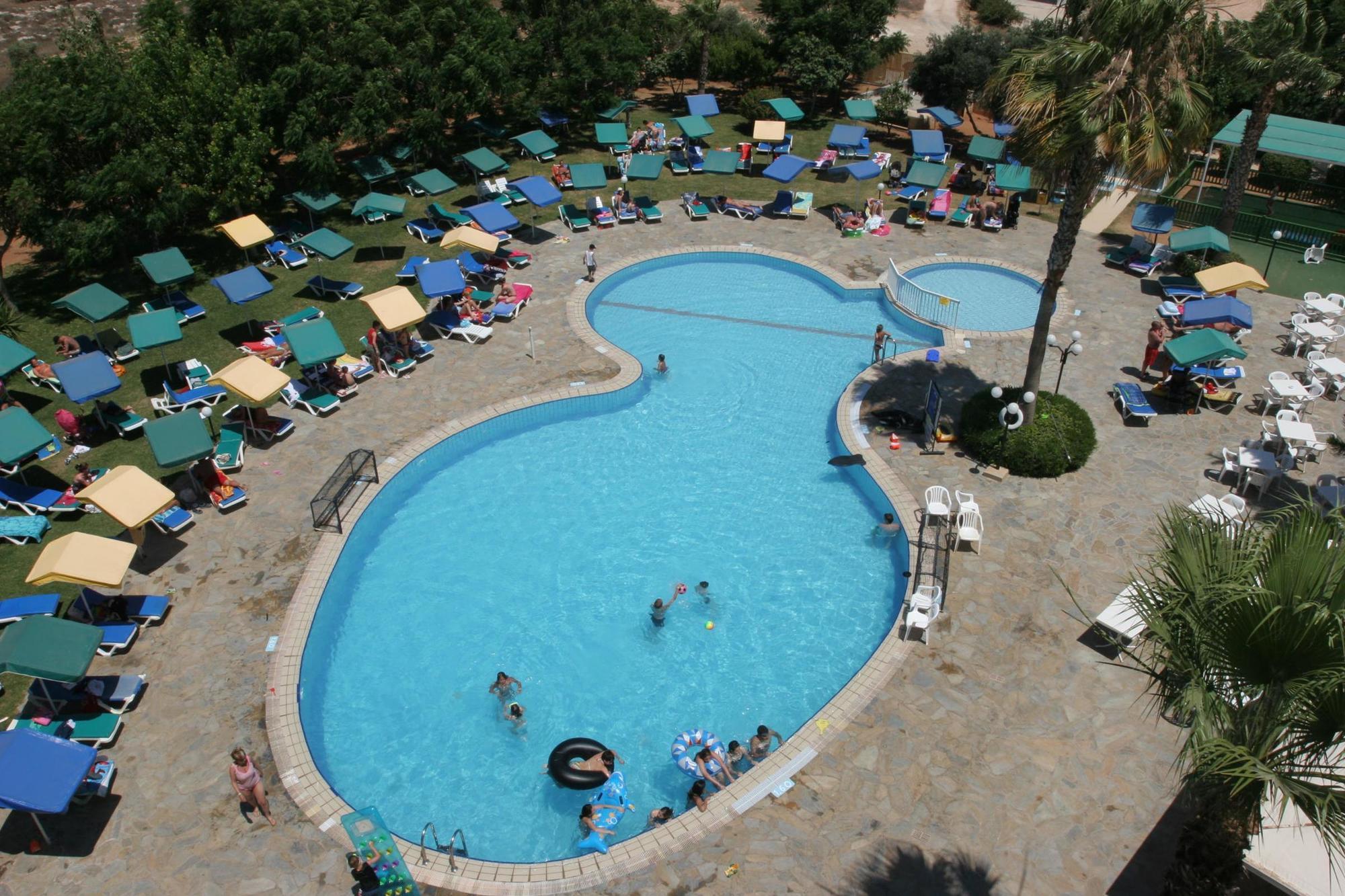 Maris Grand Waterpark Resort Protaras Exteriör bild